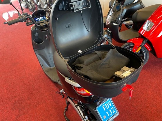 Iva e-go s4 met koffer