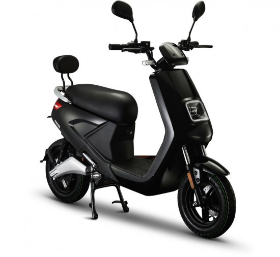Iva e go s4 zwart met optionele rugleuning