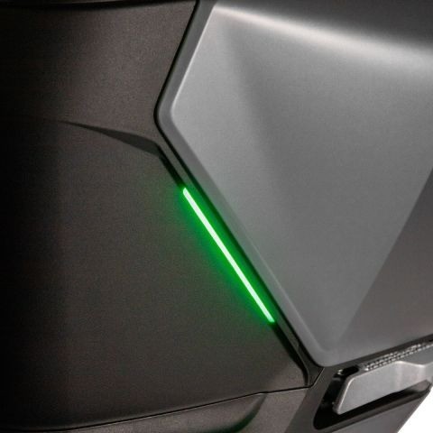 Ivancfzijkant elektriche scooter megascooter