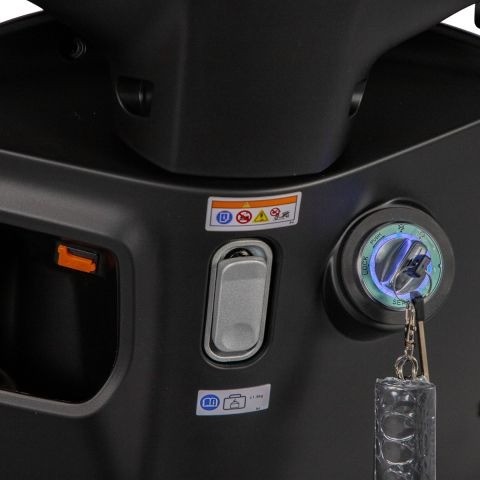 Nce contactslot elektrische scooter megascooter 0