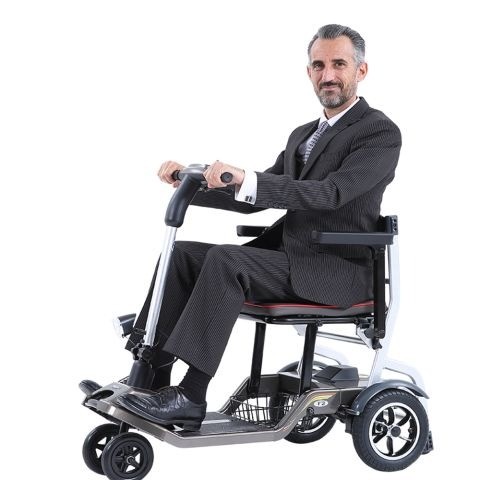 Scootmobiel iva traveller 700 series bij megascooter4