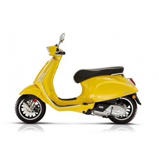 Vespa sprint geel 2021 euro5